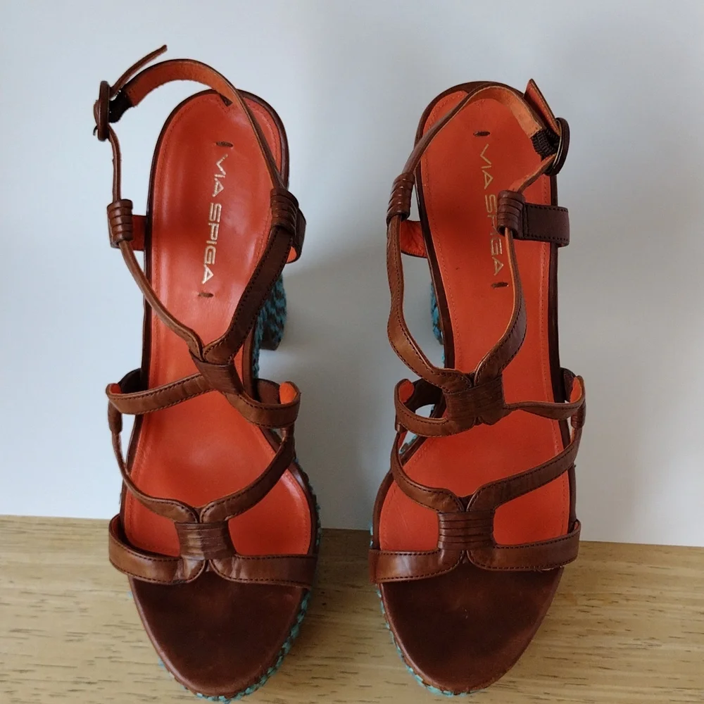 Via Spiga , turquoise platform, s 10.